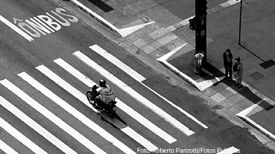 pessoas-com-periodontite-e-covid-19 loyola e avellar covid - 19